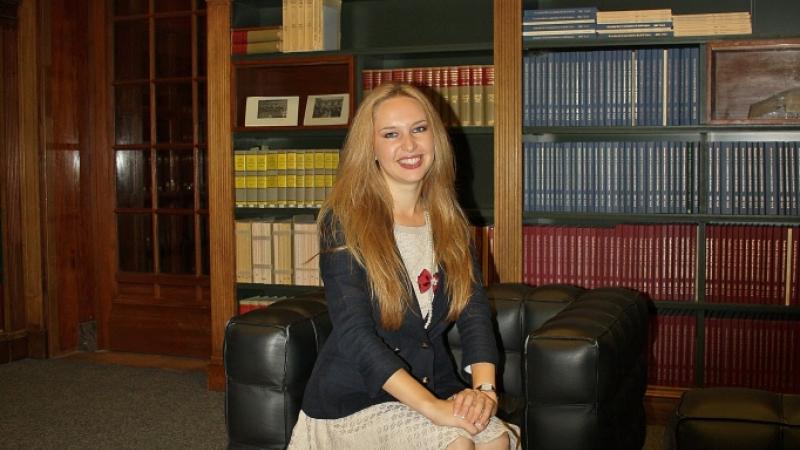 Portrait|Library User in the Spotlight Elena Gulyaeva|Peace Palace Library