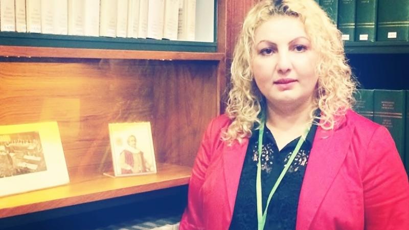Portrait|Lusine Hakobyan-Armenia|Peace Palace Library