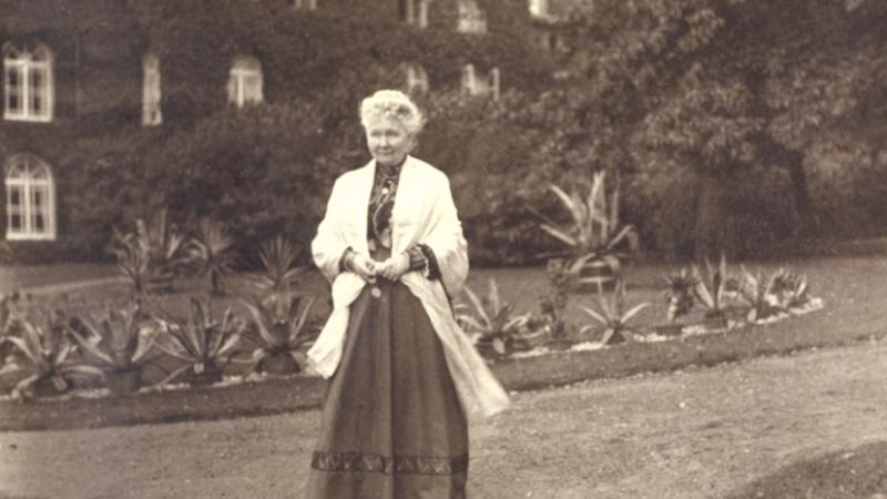 Portrait|Gravin van Bylandt Aangepast|Peace Palace Library